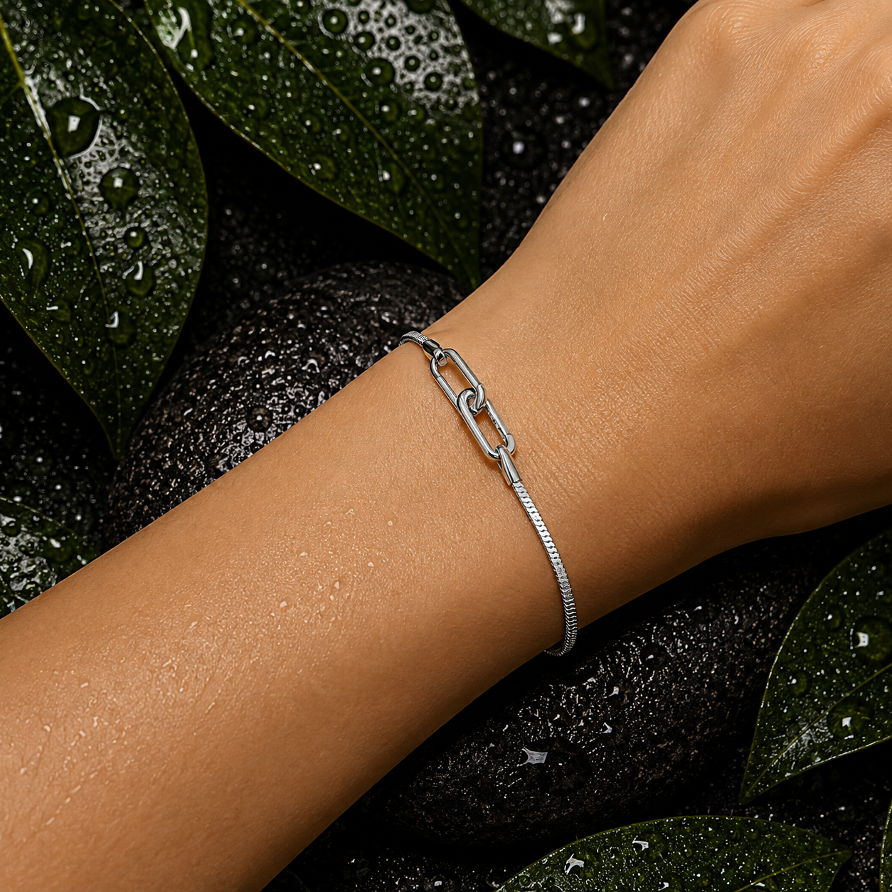Serpente Bracelet